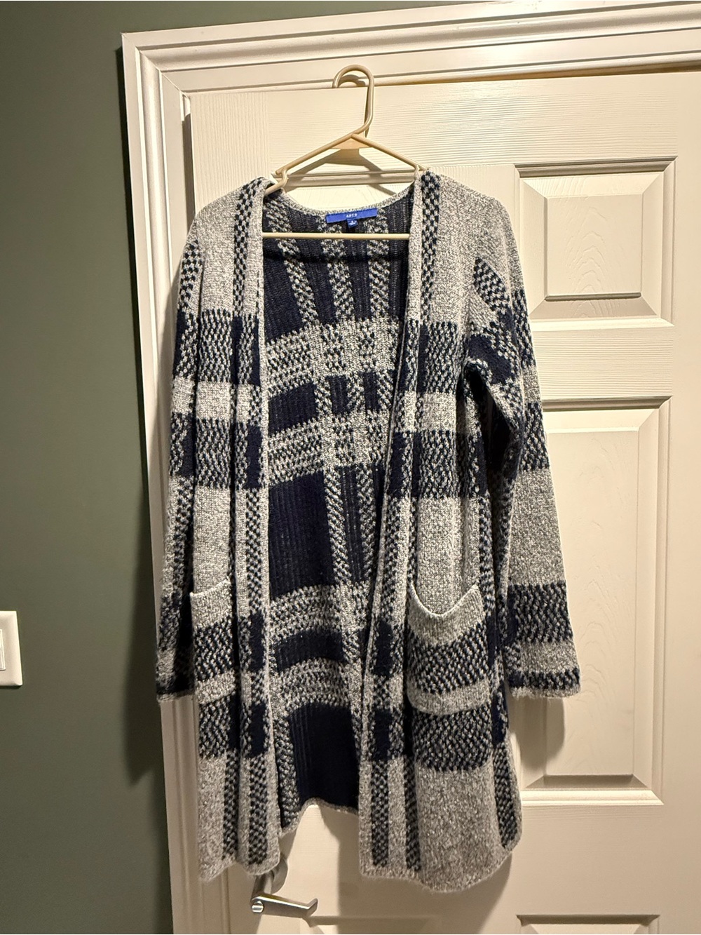 Apt. 9 Navy and Gray Plaid Open-Front Long Cardigan